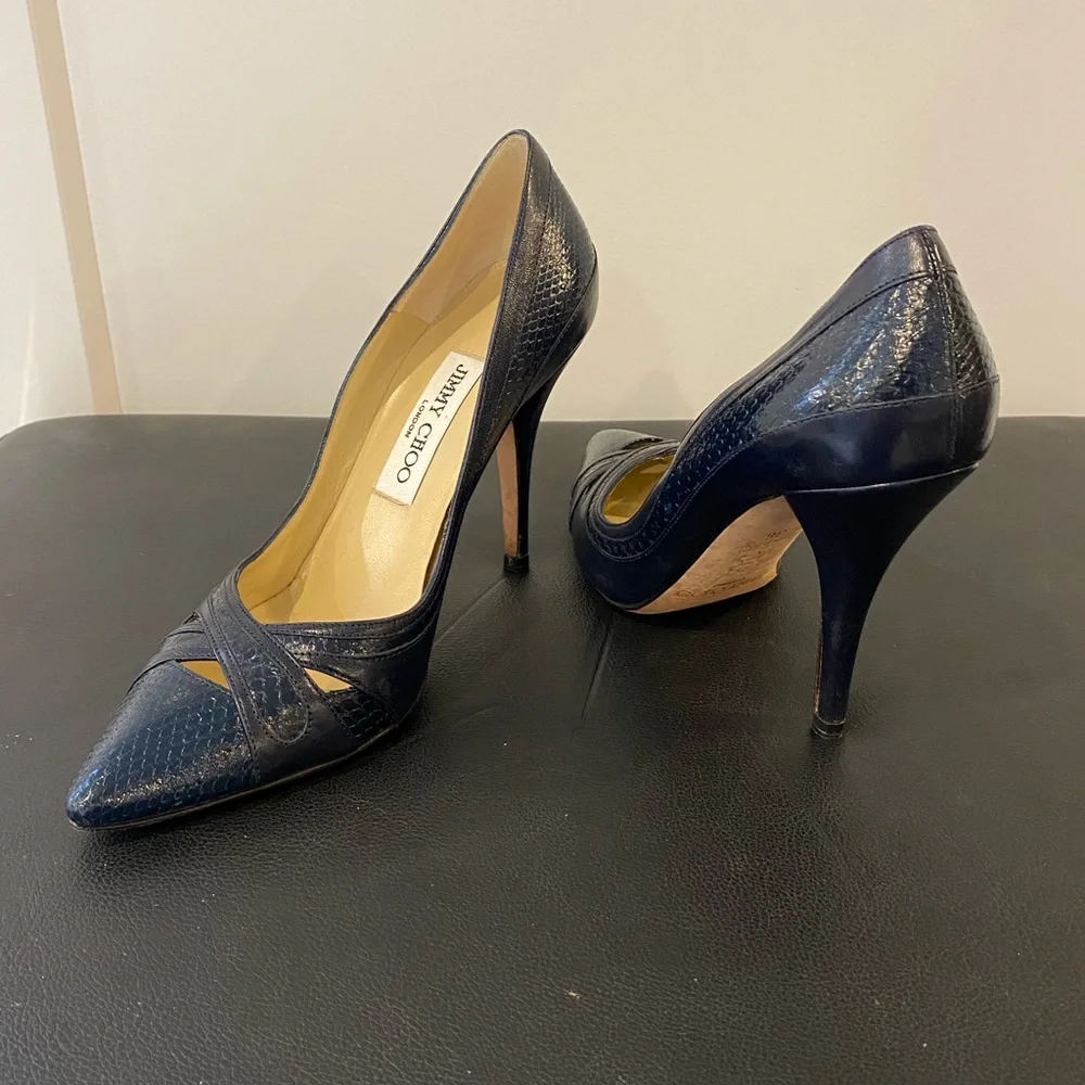 Jimmy Choo Textured Leather Dark Blue Heels - Picture 5 of 15